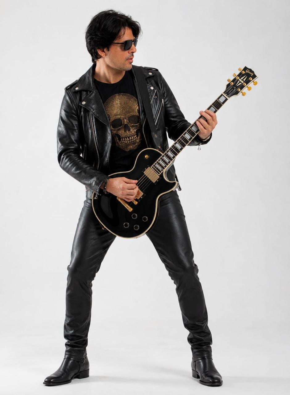 Marcus Menna anuncia retorno aos palcos com gravação de seu primeiro audiovisual solo