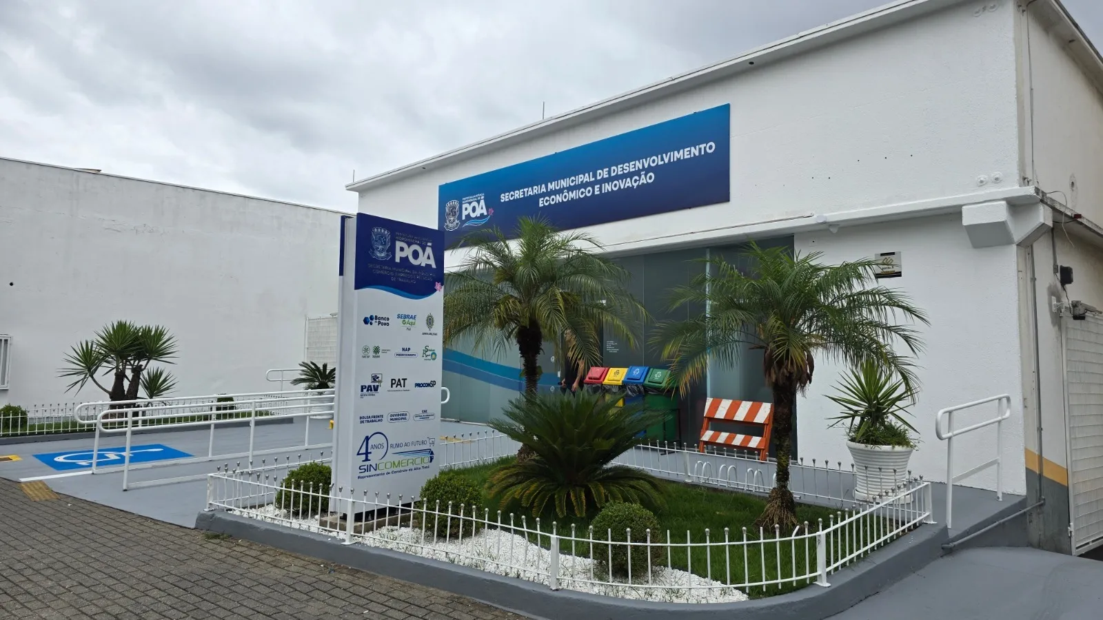 Poá abre inscrições para cursos gratuitos de drywall, molduras e rodapés em parceria com o Sebrae