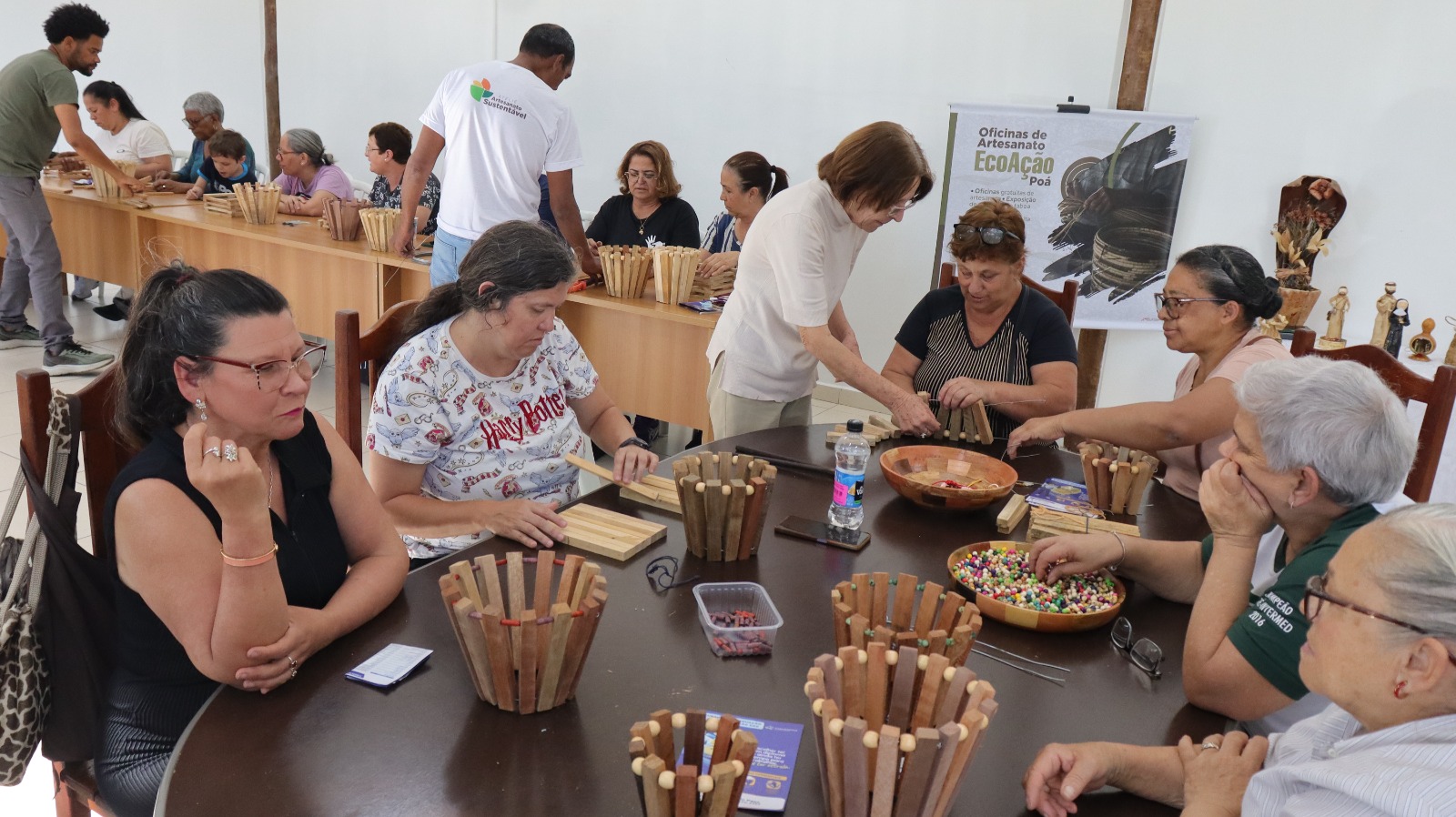 EcoAção Poá promove oficinas de artesanato sustentável e incentiva educação ambiental