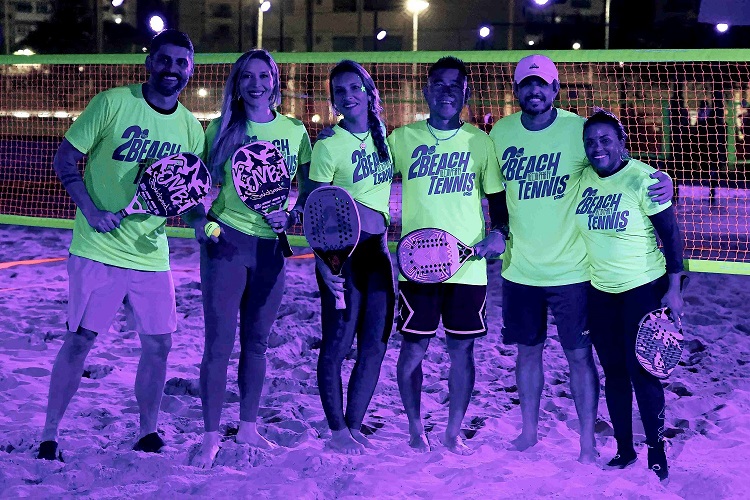 Beach Tennis Neon Party movimenta dois dias de disputas no CCMC
