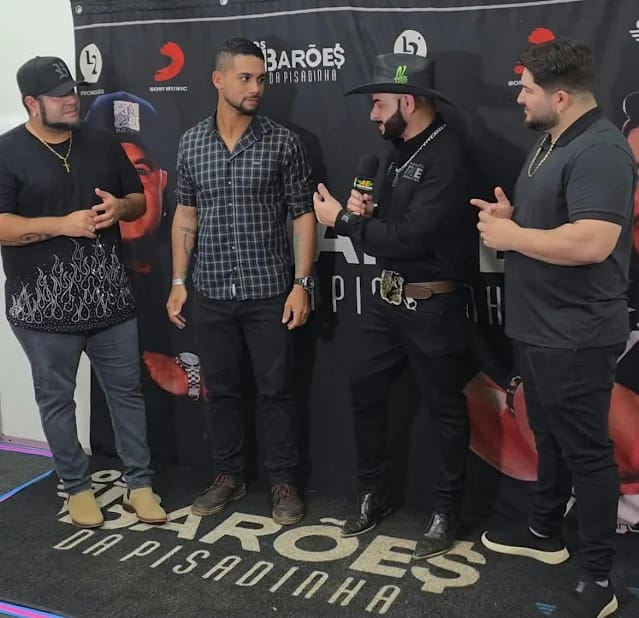No Expo Cariacica, o influenciador digital Thiago Capixaba celebra com o show Os Barões da Pisadinha