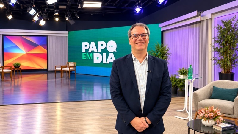 Claudio Gonçalves esclarece dúvidas sobre Inteligência Artificial no programa Papo em Dia