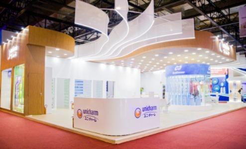 Unicharm apresenta portfólio de soluções em cuidados pessoais no Apas Experience