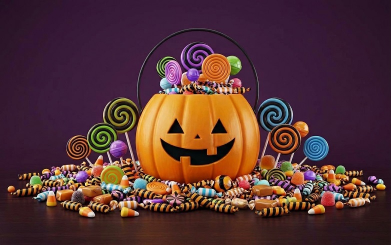 Oficina Infantil de Halloween com Caça aos Doces no Pátio Higienópolis
