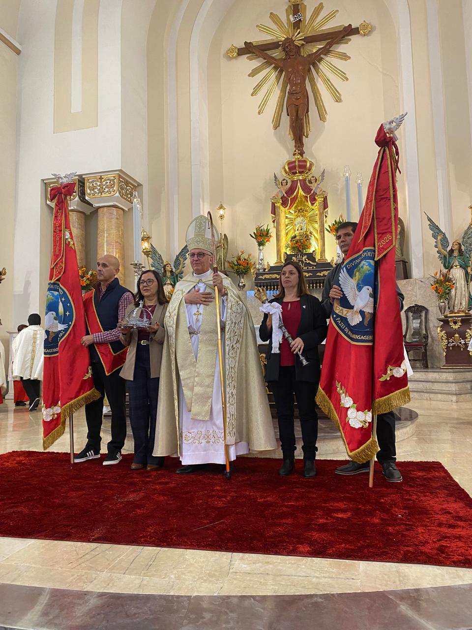Casais da Paróquia São Maximiliano Kolbe assumem a missão de conduzir a 414ª edição da Festa do Divino Espírito Santo de Mogi das Cruzes de 2027