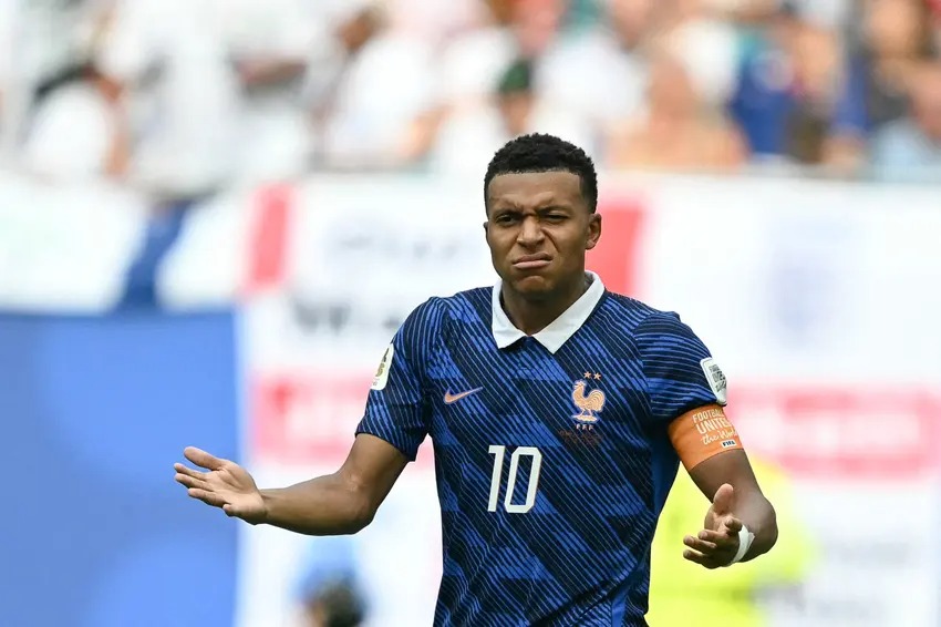 Mbappé o maior artilheiro da história das Copas agora com 22 gols