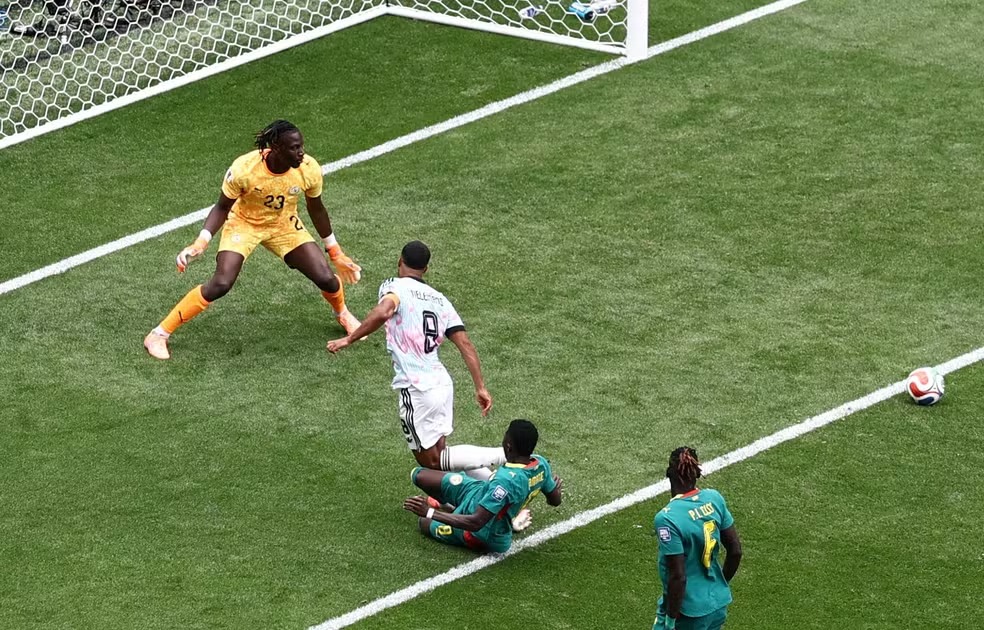 O pênalti que decidiu a vitória da Bélgica contra Senegal