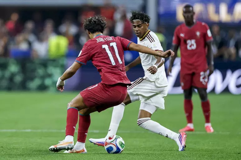 Espanha e Portugal fizeram um grande jogo nas oitavas da Copa do Mundo – Foto: Diogo Pinto/FPF / Jogada10