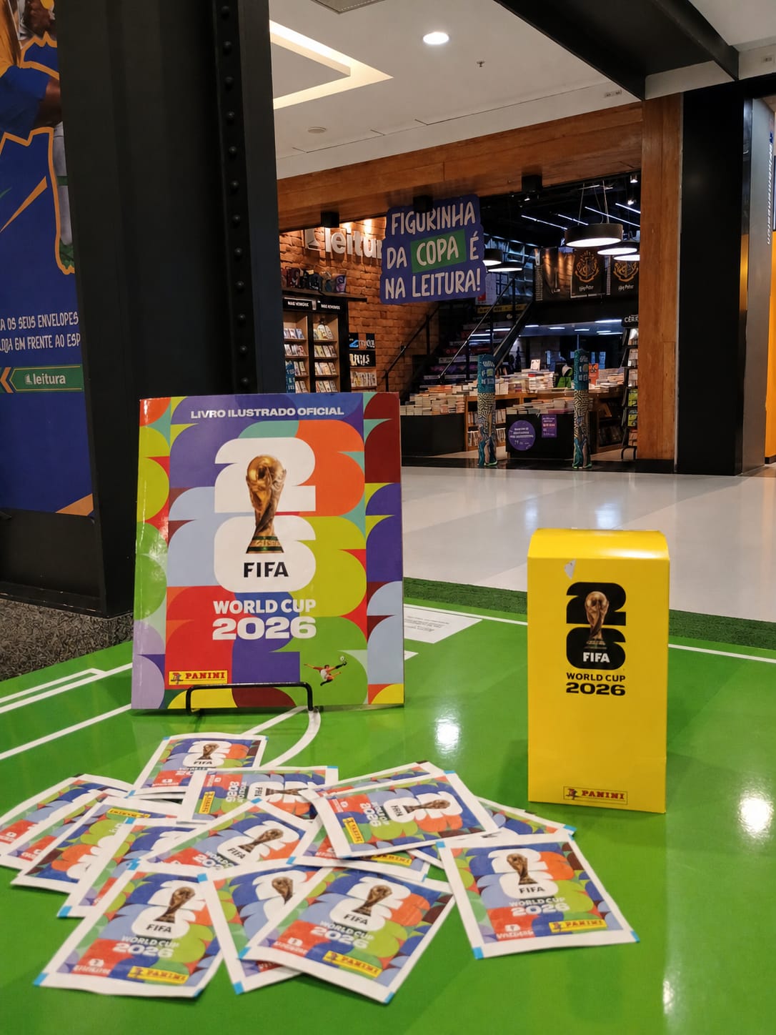 Copa do Mundo aproxima torcedores e transforma troca de figurinhas em momento de conexão e lazer