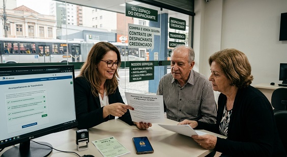 Vai comprar ou vender um veículo? Saiba como evitar fraudes e prejuízos no processo de transferência