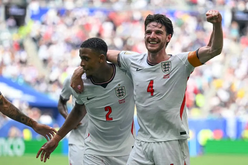 Inglaterra vence a França em jogo histórico de dez gols e garante o terceiro lugar na Copa do Mundo