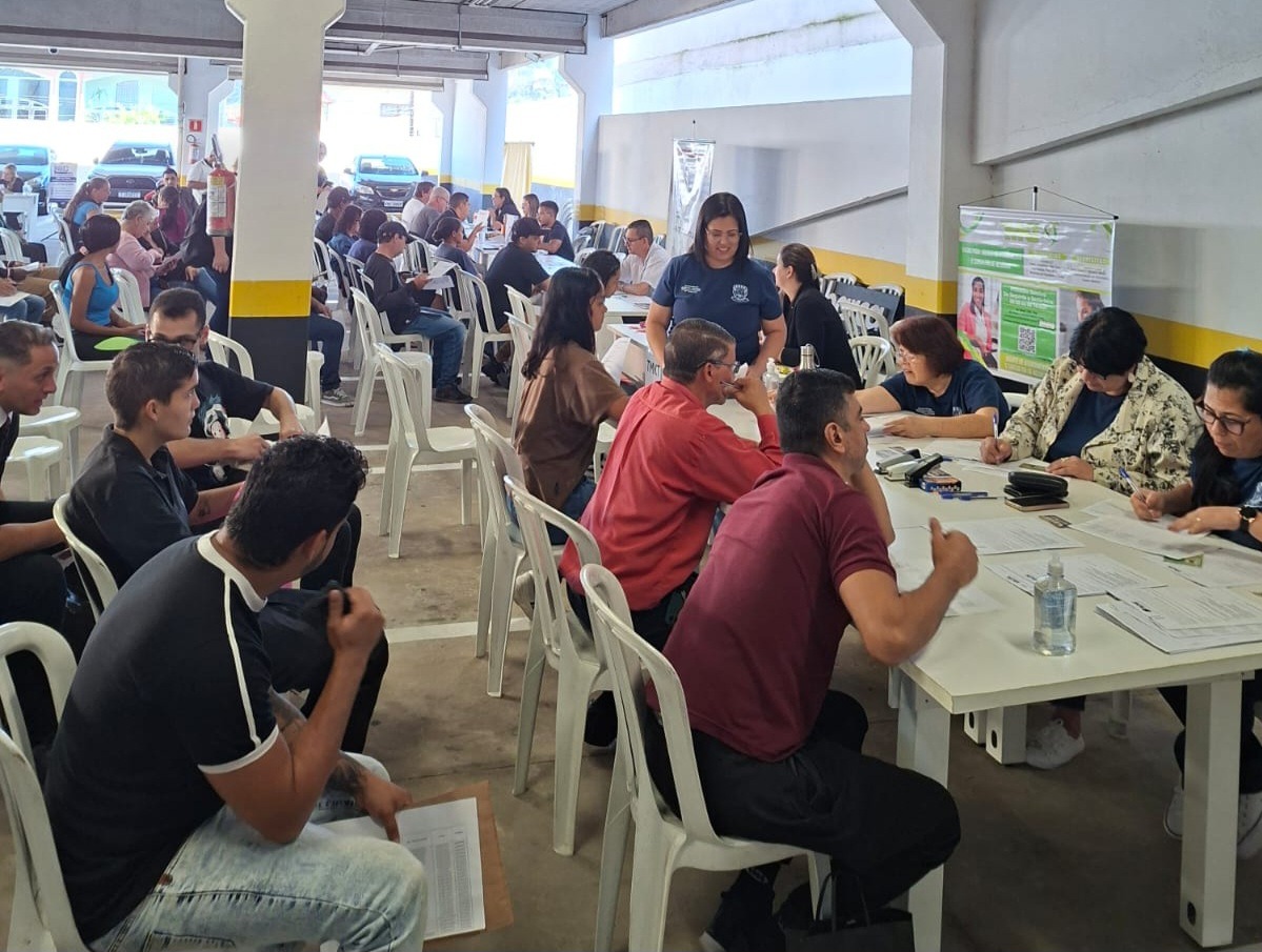 Mutirão de Emprego de Poá recebe mais de 550 candidatos e gera 180 contratações em um dia